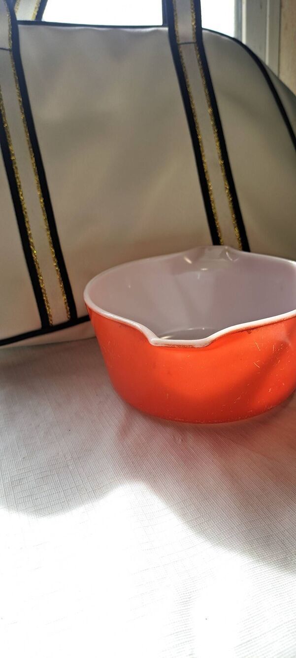 Vintage Pyrex 474-B Red Orange Cinderella Casserole Dish 1.5 Qt White Interior